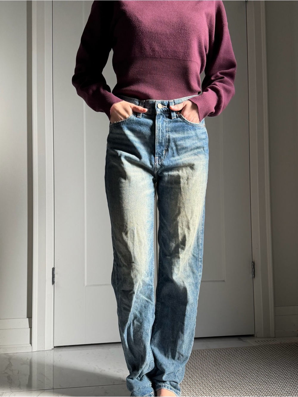 Classic High-Rise Women's Blue Washed Jeans